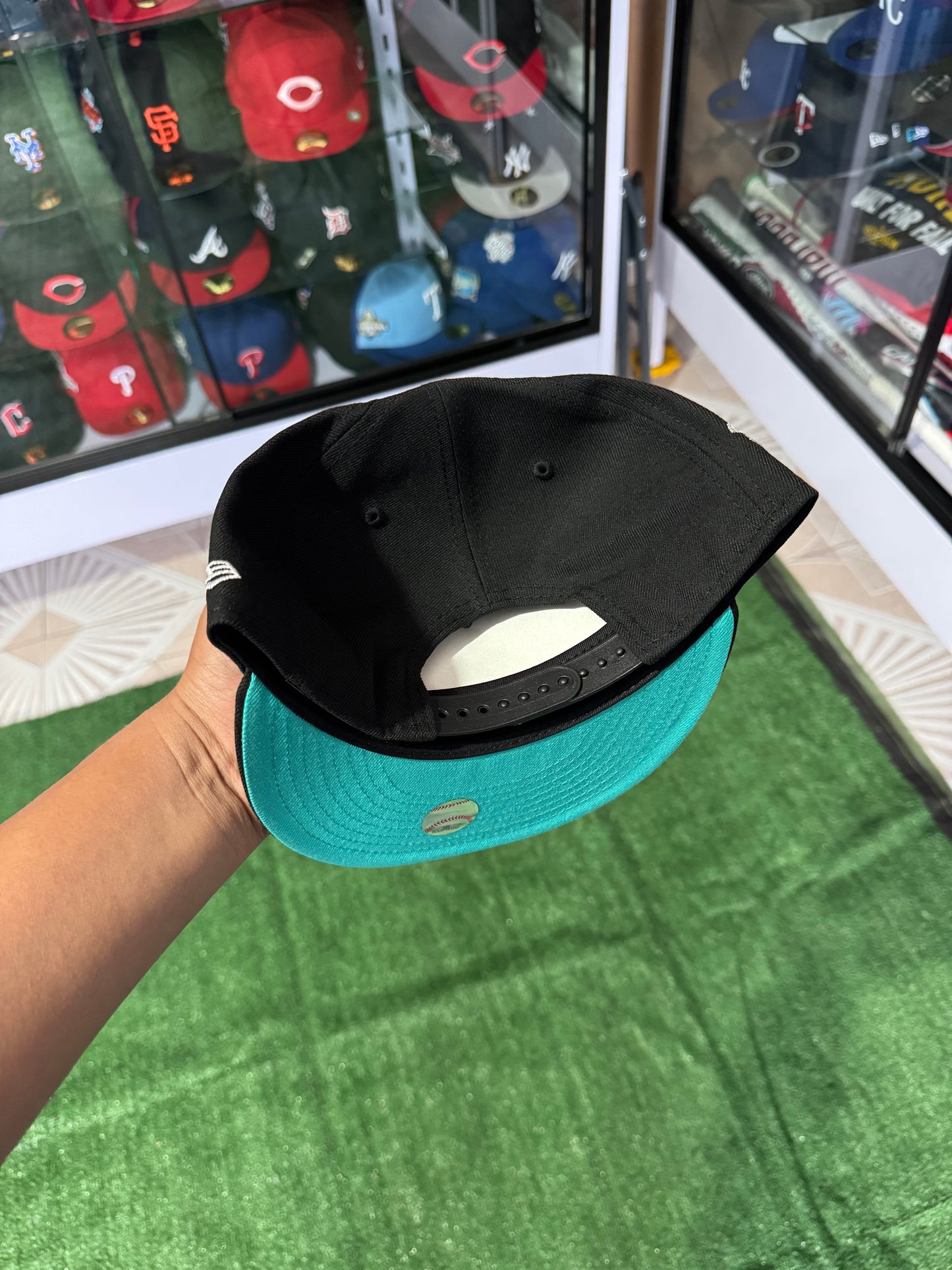 Marlins ajustable (mayoreo 750$)