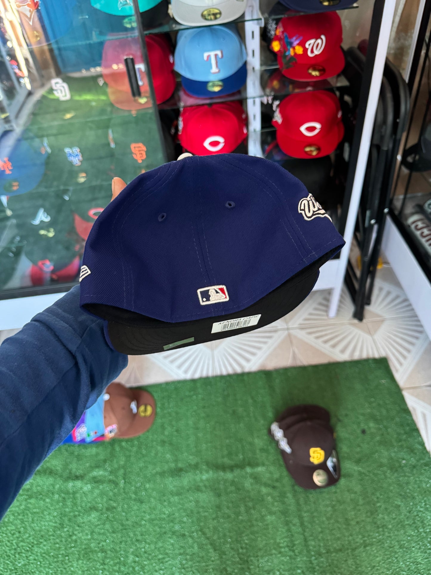 LA Dodgers WS 2025 . 6 7/8 , 7 y 7 1/8 π₯900$π₯
