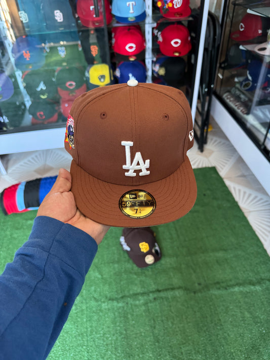 LA Dodgers talla 7 1/4 (mayoreo 900$)