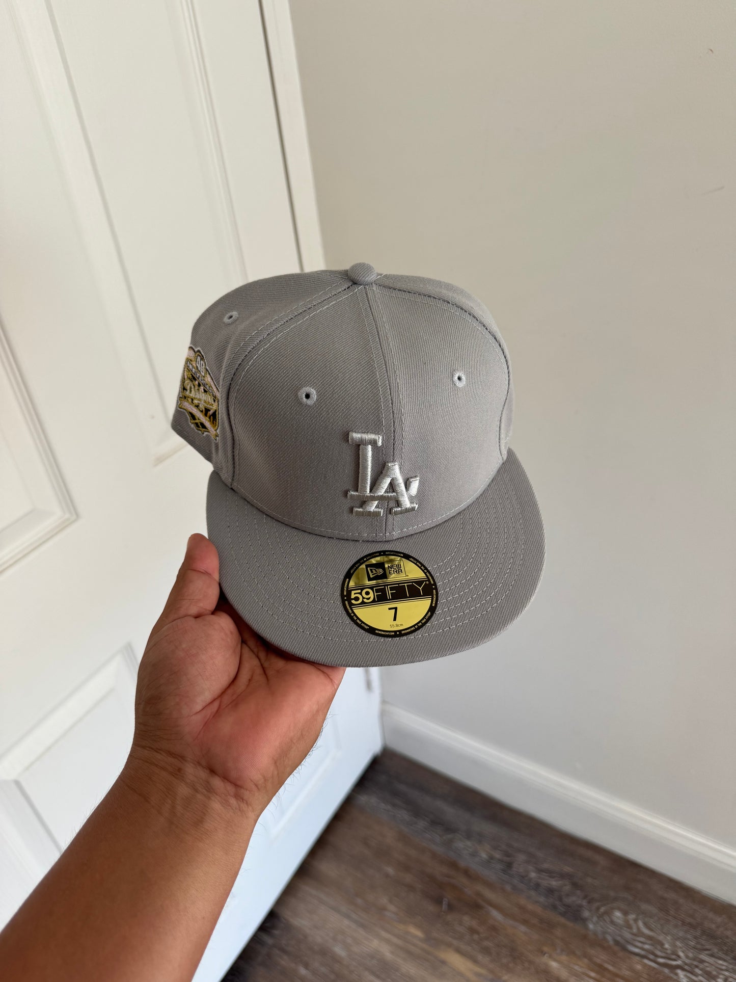 LA Dodgers 7 , 7 1/8 y 7 1/4 (mayoreo 850$ )