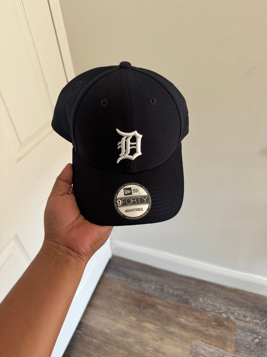 Detroit curva ajustable  (mayoreo 500$)