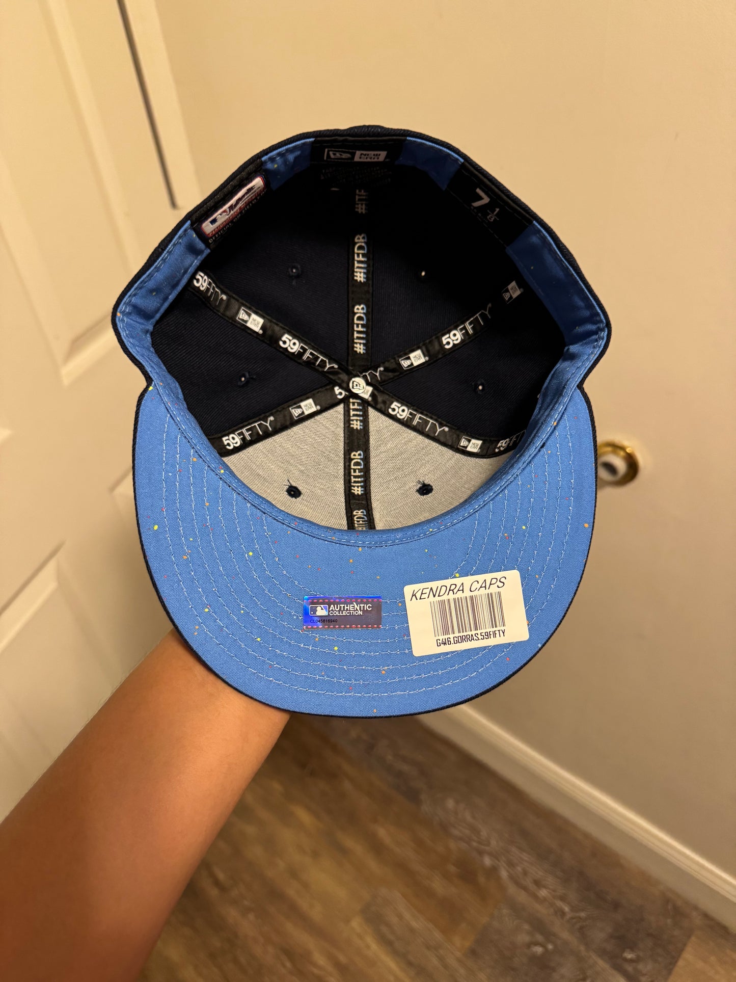 LA Dodgers 7 , 7 1/8 , 7 1/4 y 7 3/8 (mayoreo 800$)