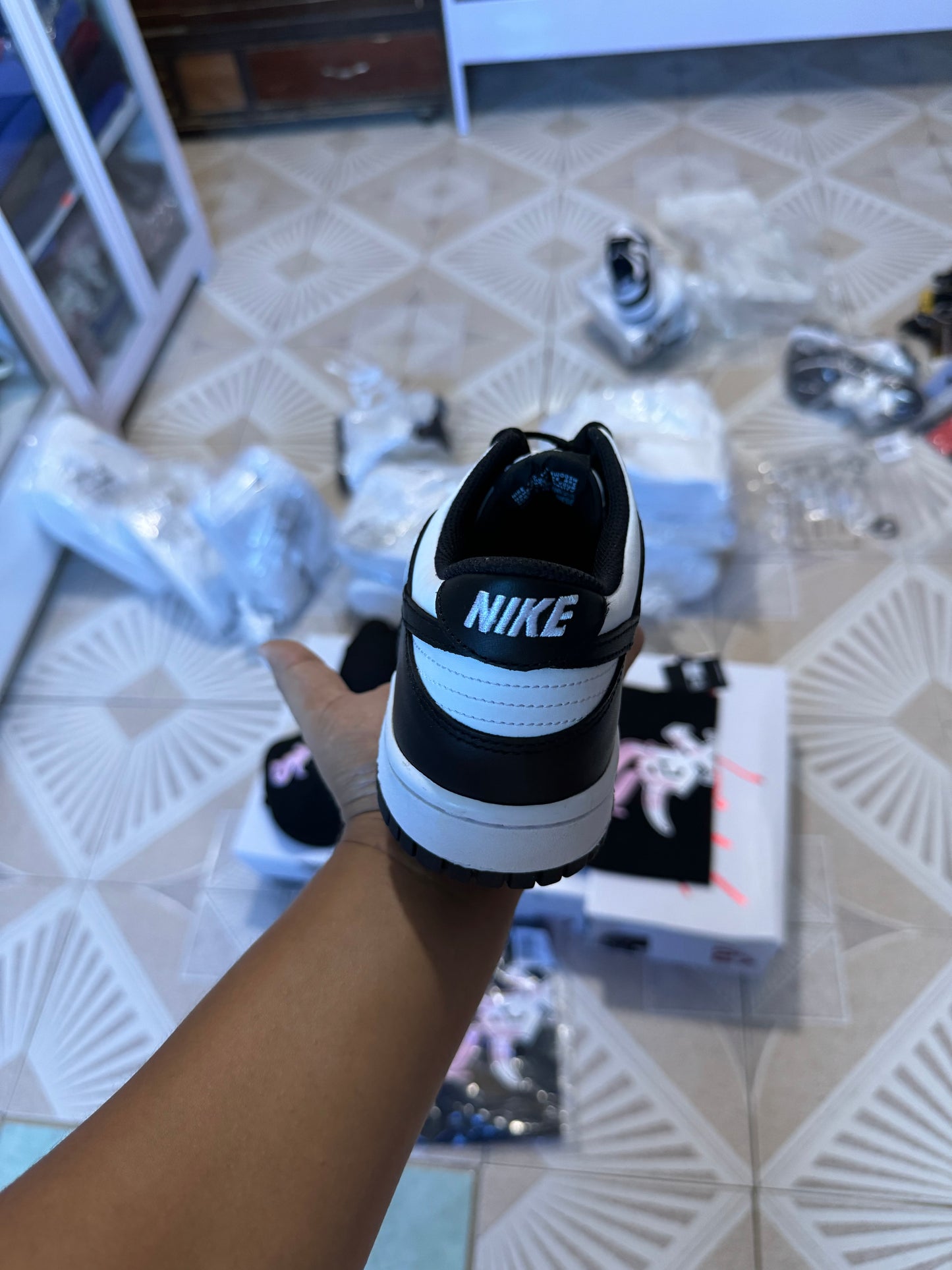 Tenis 23, 23.5 , 24 , 24.5 y 25 CM 2300$