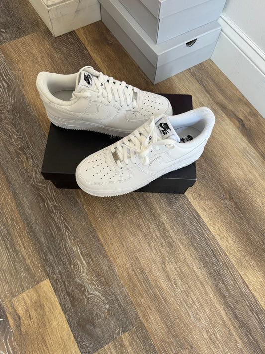 NIKE AIR FORCE 25 , 25.5 , 26 , 26.5 y 27 CM