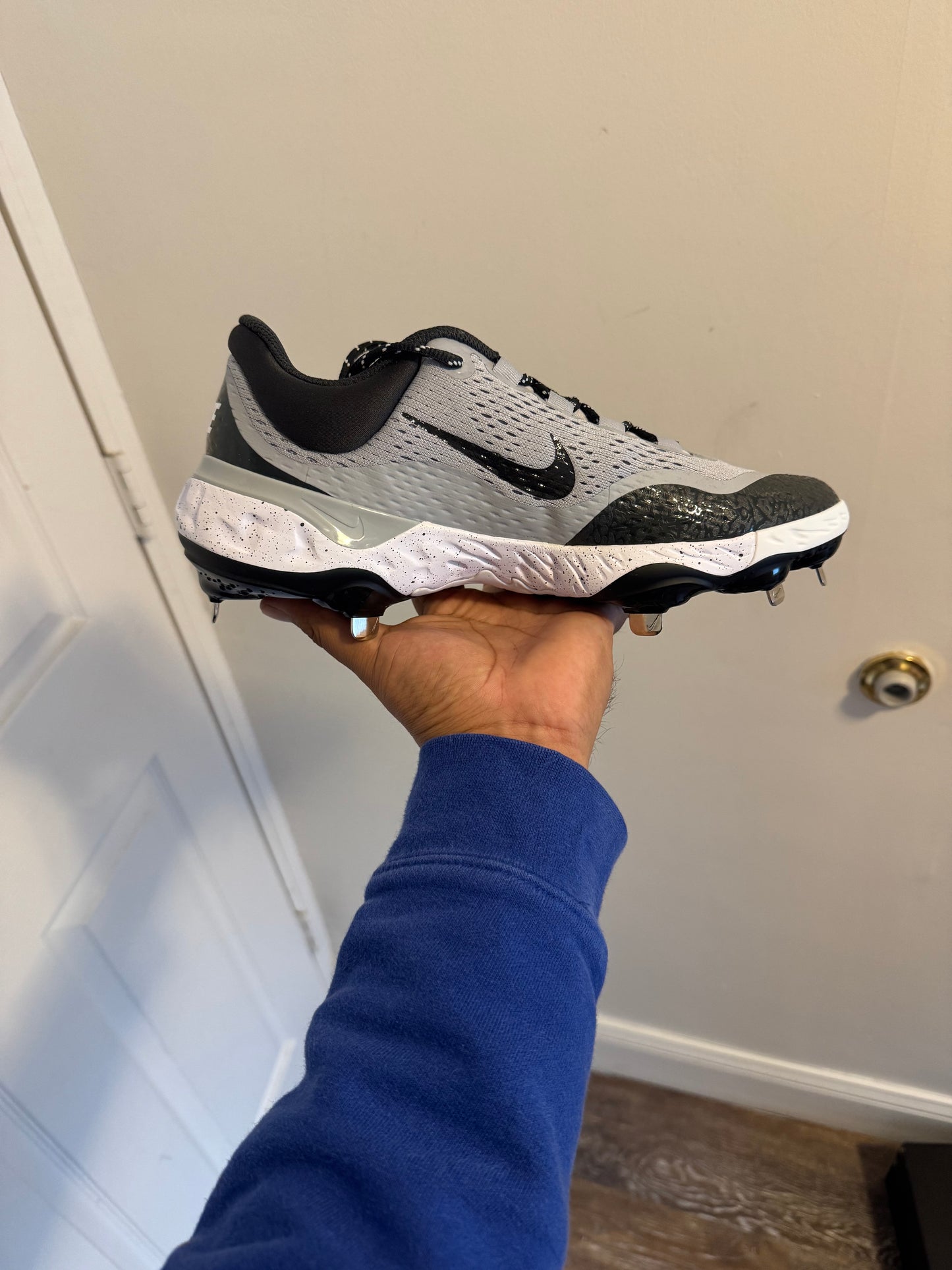 SPAIS 27 cm 🔥1900$🔥