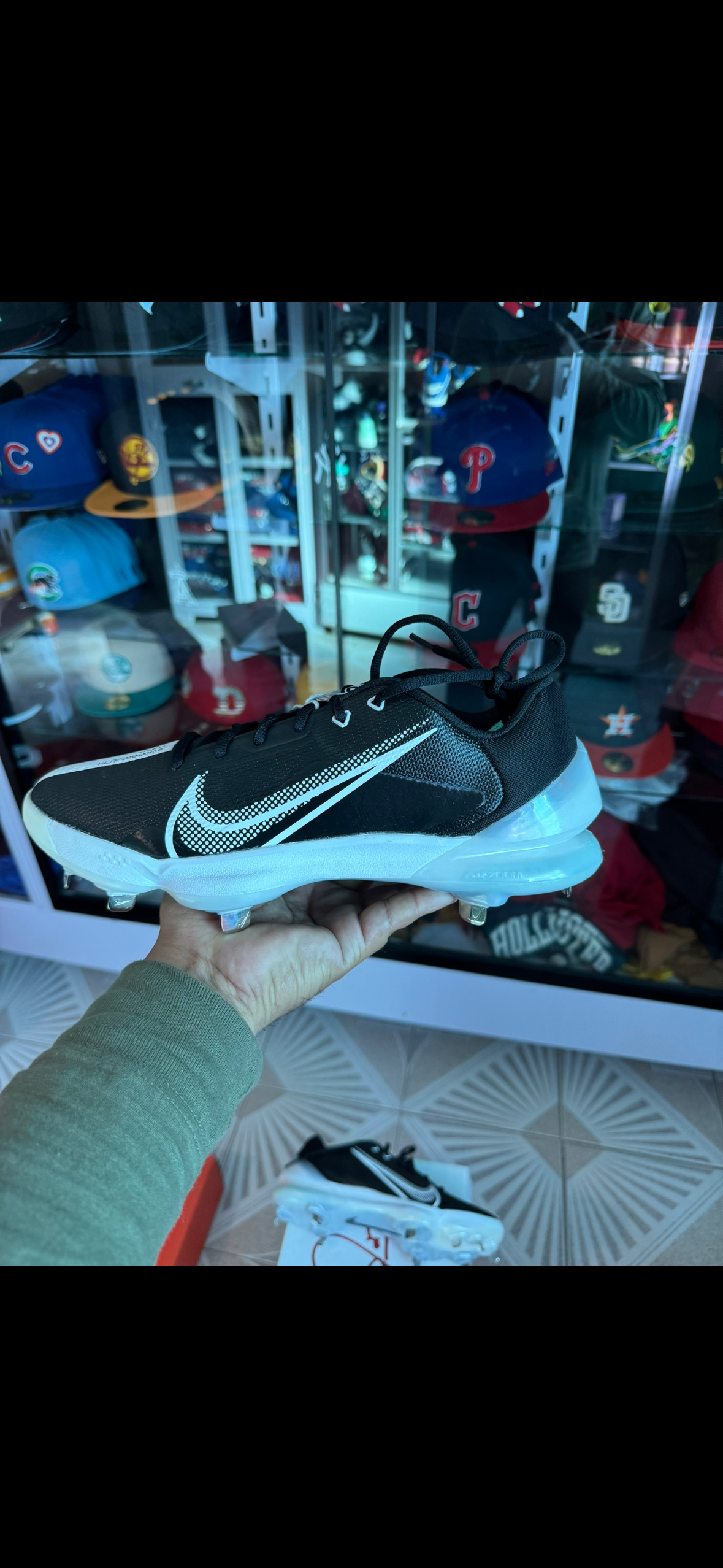 Spais 26.5 y 27.5 CM 1500$