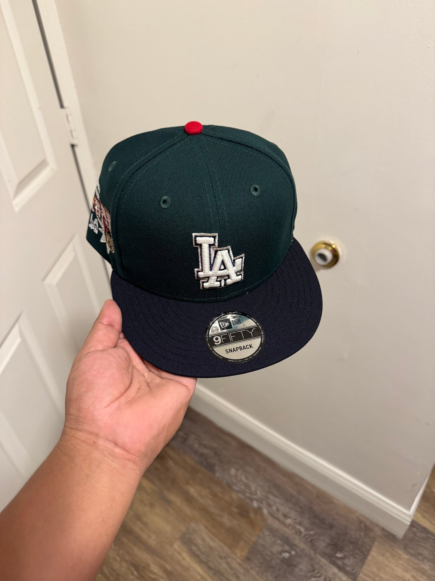 LA Dodgers ajustable ( mayoreo 750$)