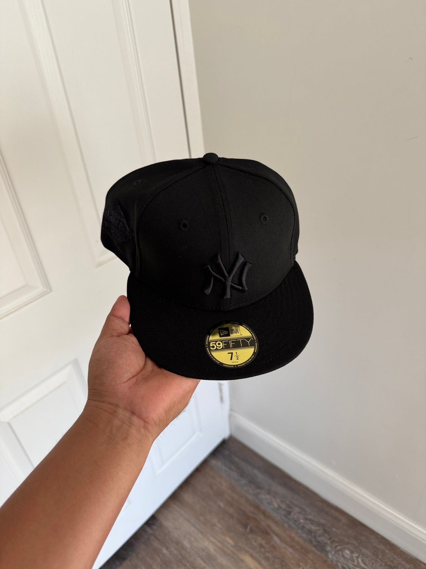Yankees talla 7 1/2 (mayoreo 850$)