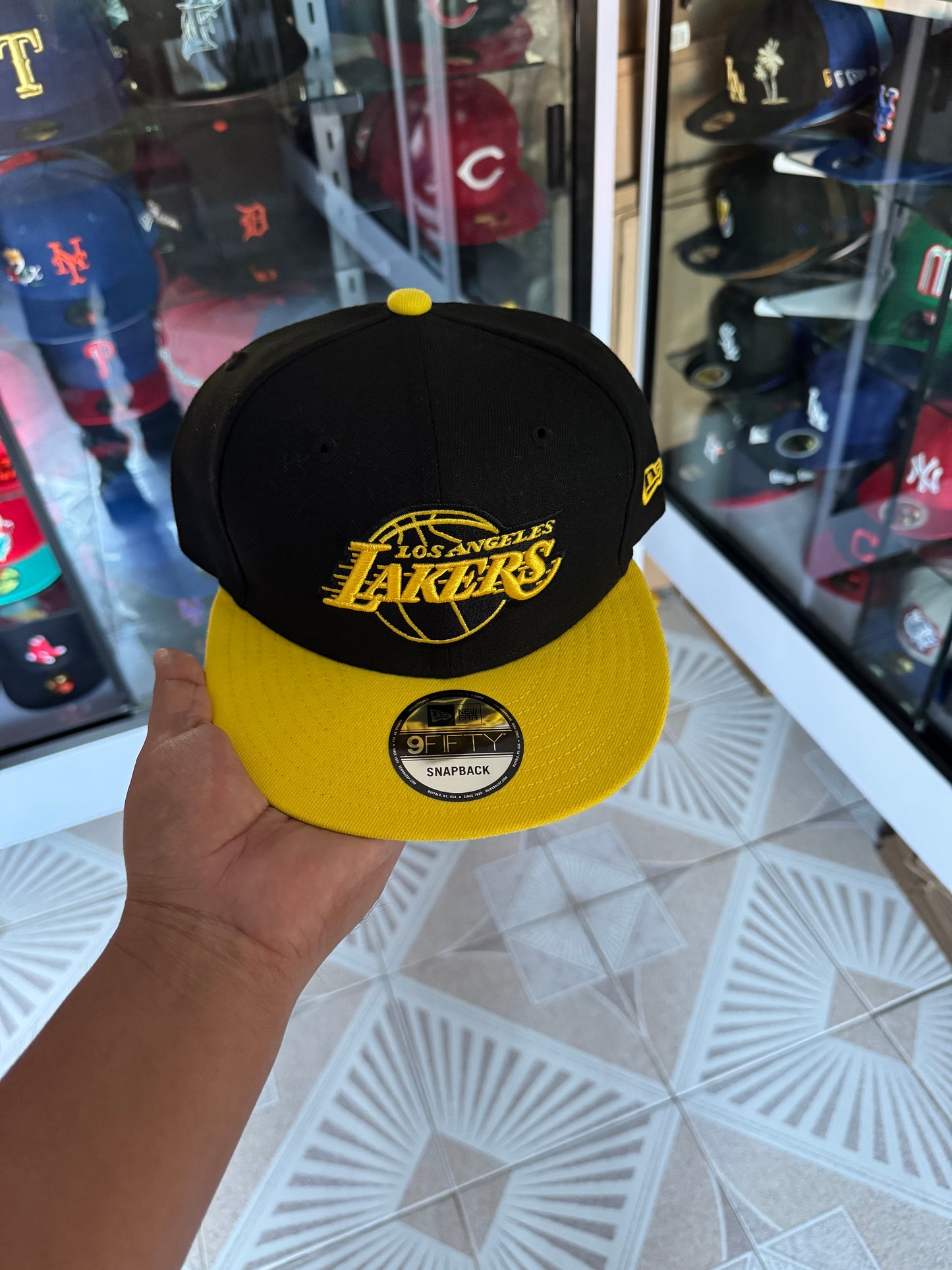 OFERTA LAKERS AJUSTABLE 🔥500$