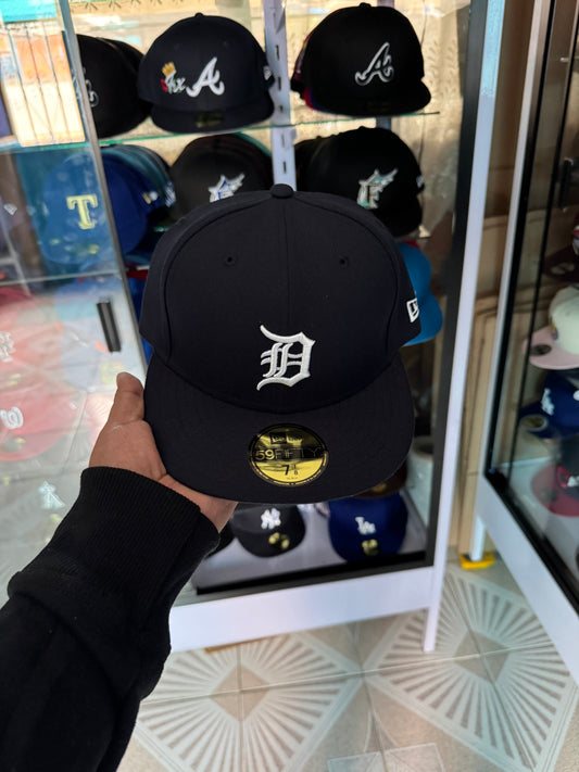 Detroit clásica 7 , 7 1/8 , 7 1/4 (mayoreo 800$)