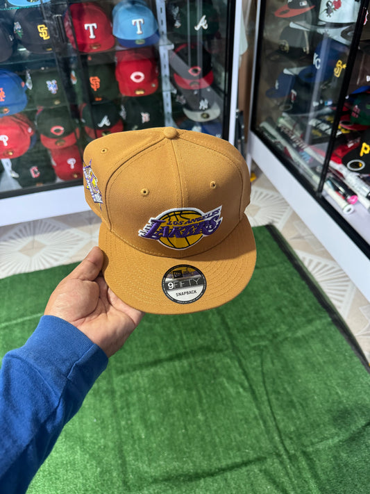 Lakers ajustable (mayoreo 600$)