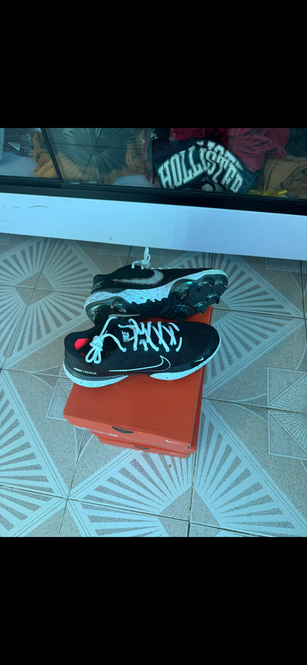 Spais 26 CM 1450$