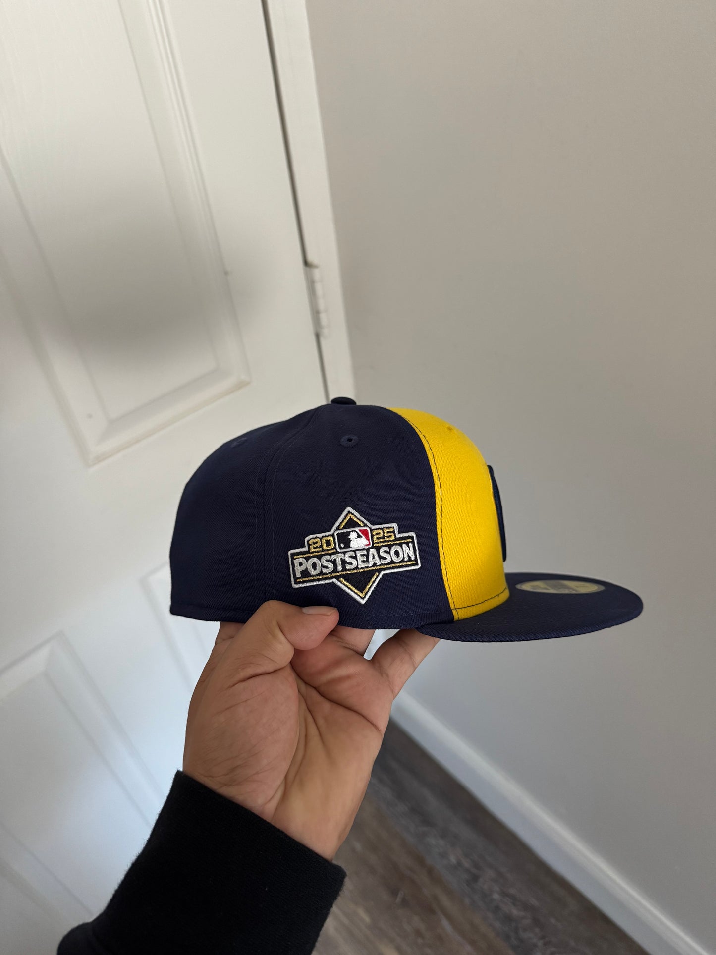Milwaukee postemporada 2025  talla 7, 7 1/8 , 7 1/4 , 7 3/8 y 7 1/2 (mayoreo 650$)