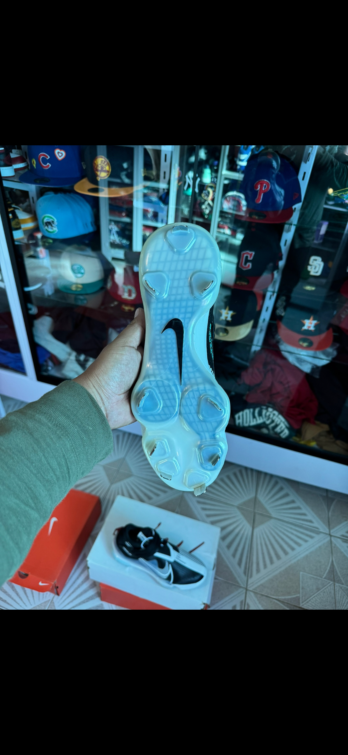 Spais 26.5 y 27.5 cm 1800$
