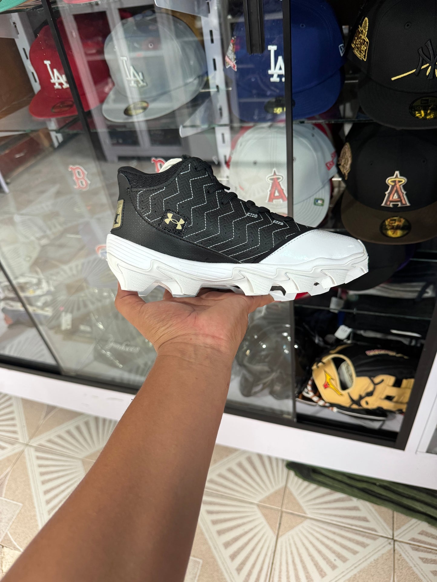 SPAIS goma 24 CM 🔥1100$ 🔥