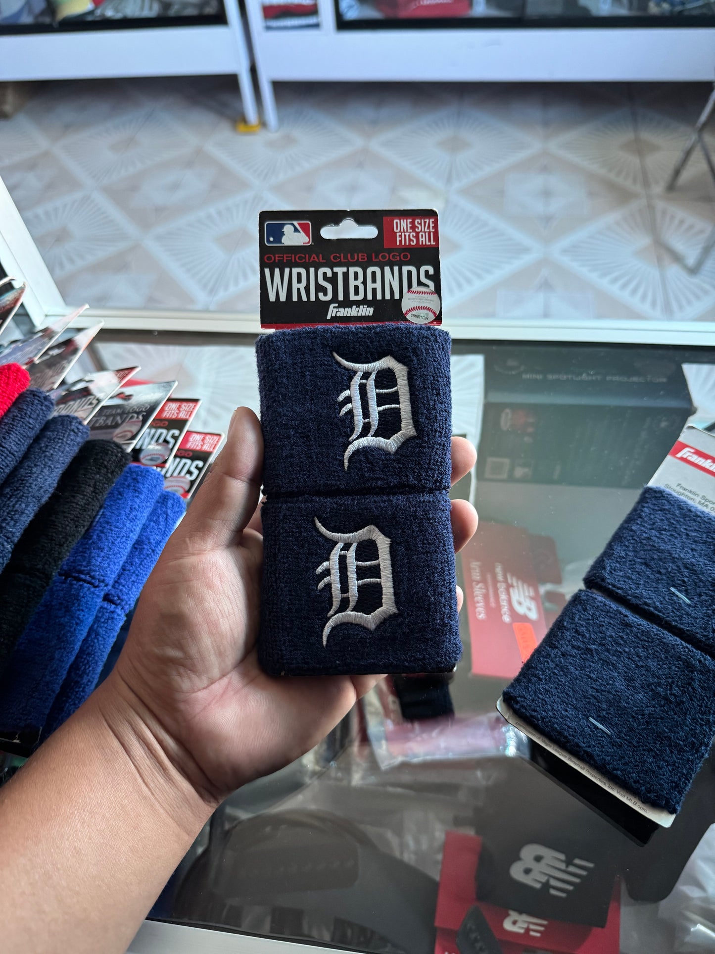 MUÑEQUERAS DIFERENTES EQUIPOS 🔥350$🔥