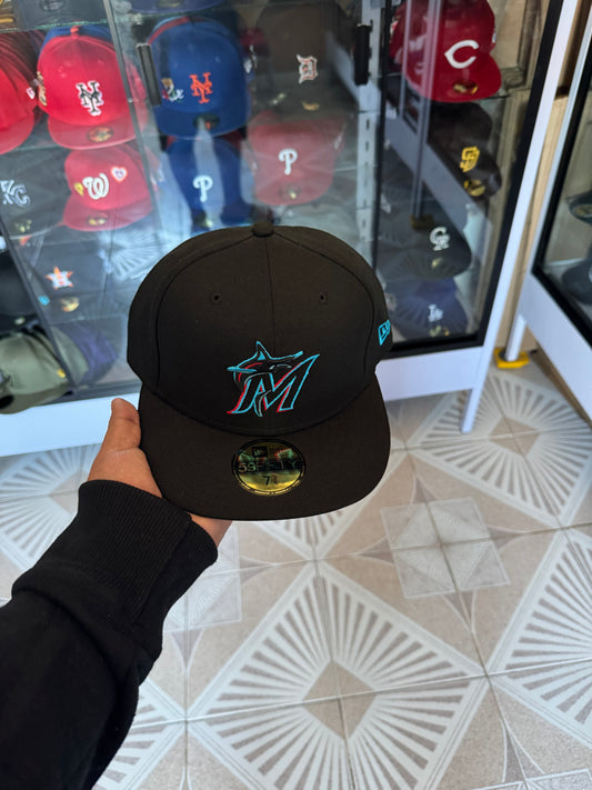 Marlins 6 7/8 , 7 , 7 1/8 , 7 1/4 y 7 3/8 (mayoreo 790$)